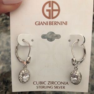 Brand new, authentic Giani Bernini earrings!